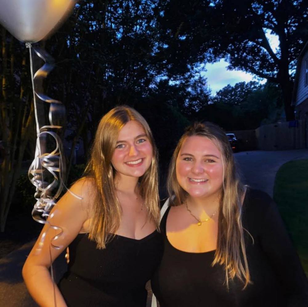 Meet your Posher, Avery